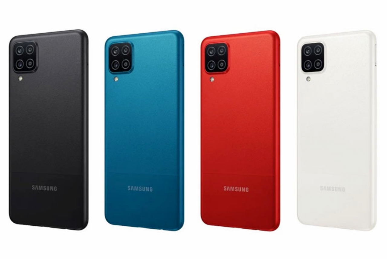 Samsung Galaxy A12 ra mắt với: hệ thống 4 camera linh hoạt, nền tảng bảo mật Samsung Knox được cài đặt sẵn, hoạt động cả ngày dài với dung lượng pin 5.000mAh
